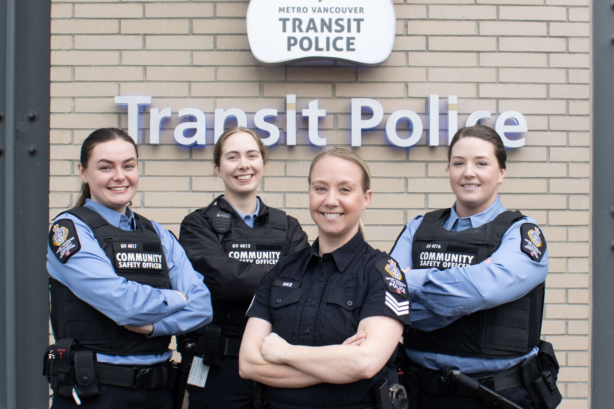 TRANSIT Womens